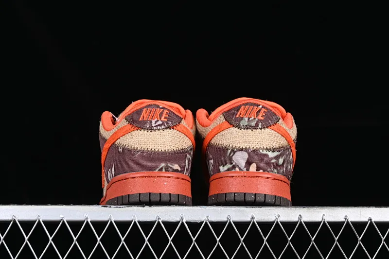 All categories Nk SB Dunk Series Nk SB Dunk Low low-top sneakers C version Nk SB Dunk Low "Hunter Reese Forbes" brown white orange SB low-top casual sneakers 304292-281